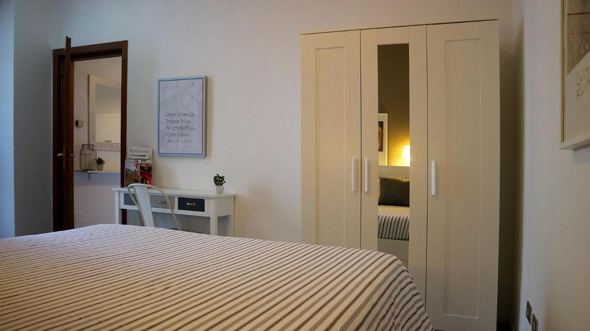 Abbondio 11 Appartement Como 0*,  Italië